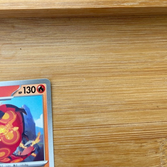 Pokemon Card with Fiery Design Centisckorch 016/106
Japanese TCG - Picture 5 of 9